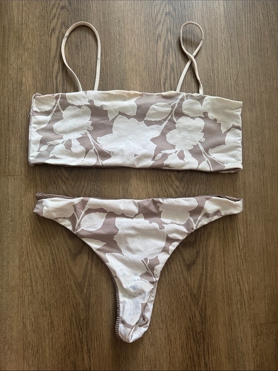 acacia swimwear Other - Acacia South Pacific Set Medium